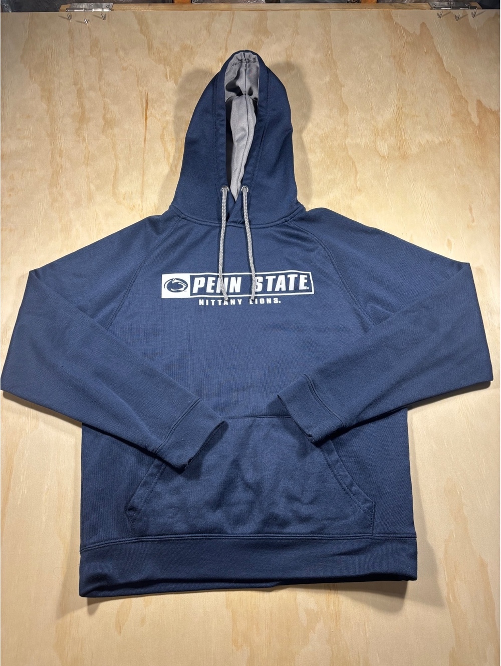 Penn State Nittany Lions Colosseum Hoodie Sz Small. Football Basketball Casual